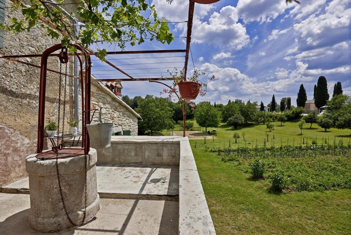 Stara Hiza In Sveti Petar U Sumi Villa Exterior foto