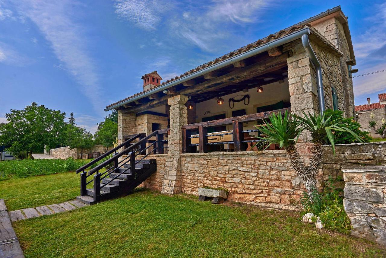 Stara Hiza In Sveti Petar U Sumi Villa Exterior foto